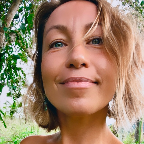 Meet your Posher - Picture 1 of 1